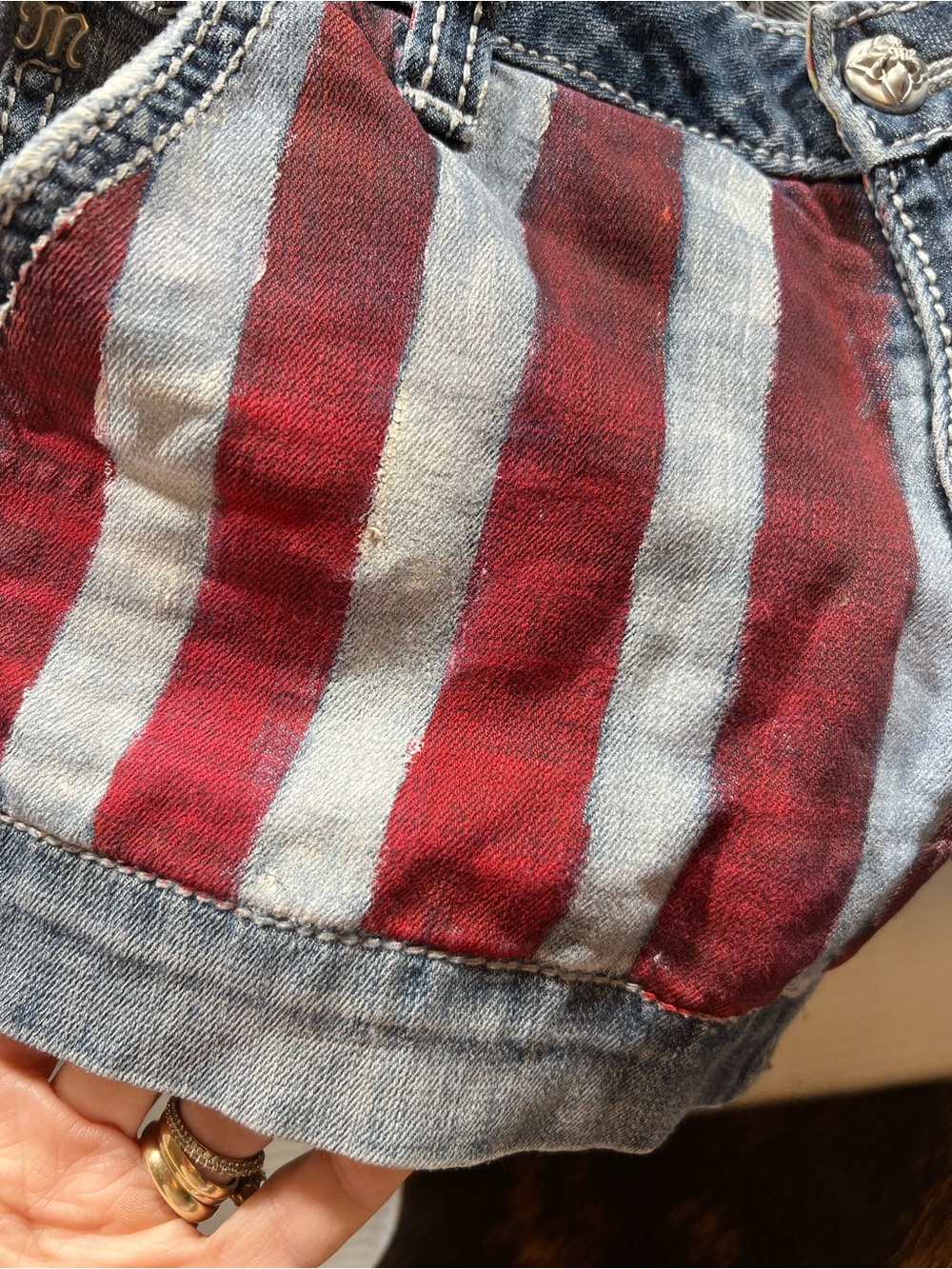 Miss Me Fun Patriotic Red & Blue American Flag Painted Denim Shorts JS4481H6- 25 - Picture 4 of 16